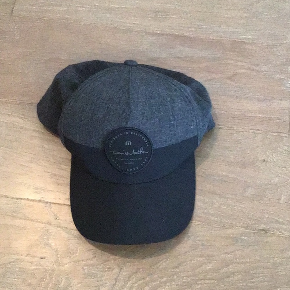 Travis Mathew golf hat
